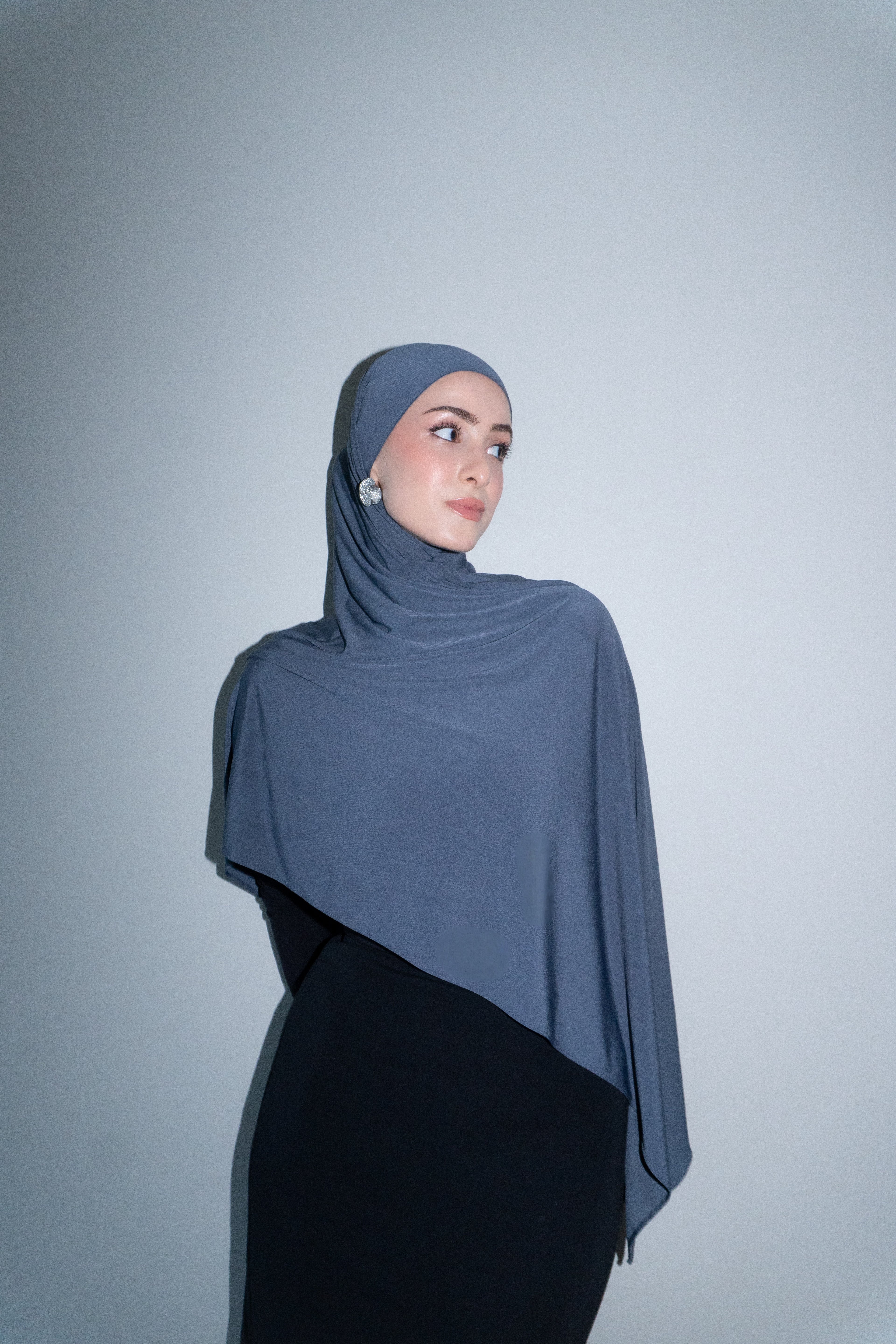 WOMANWEAR_MODEST_MAXI_DRESS_CO_ORD_SETS_MAXISKIRT_BURGUNDY_TWOPIECE_SET_BLOUSE_BUTTONS__MERMAIDSKIRT_ALINE_MAXISKIRT_FLOWY_LINED_PREMIUM_FABRIC_BREATHABLE