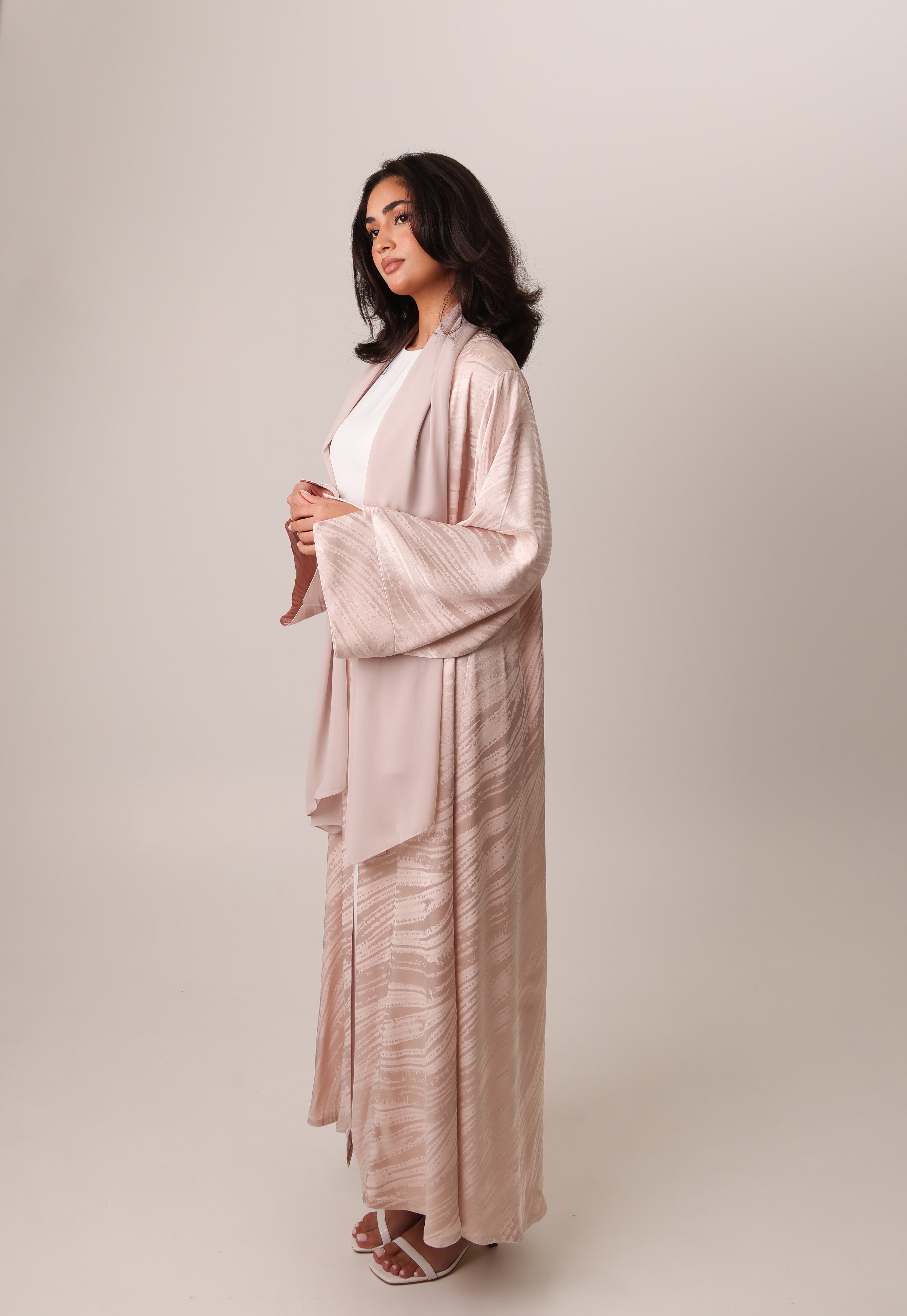 Open-Abaya-Jacquard-Silk-Scarf-Pink-Modest-3