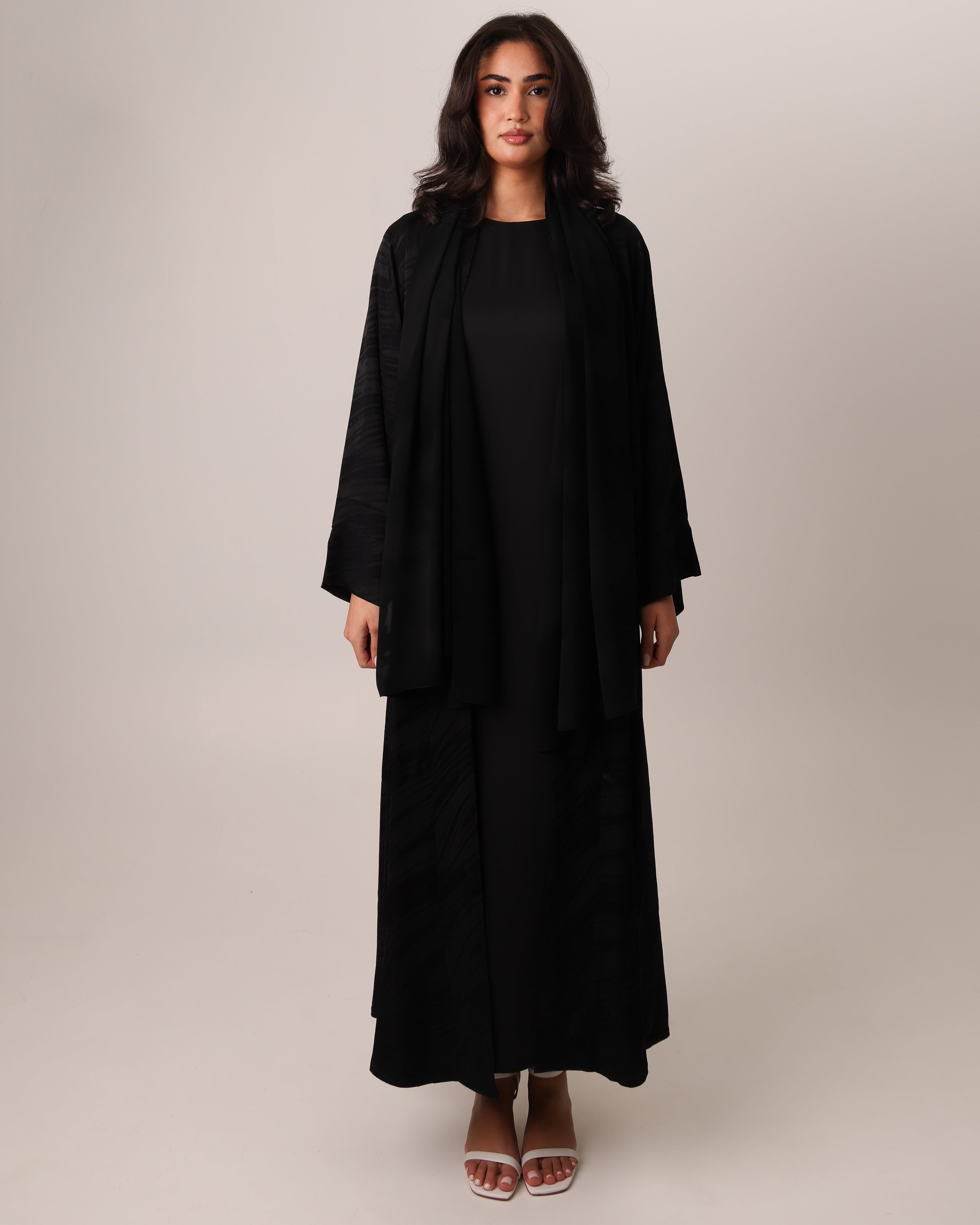 Black Turkish silky viscose jacquard open abaya – look 1
