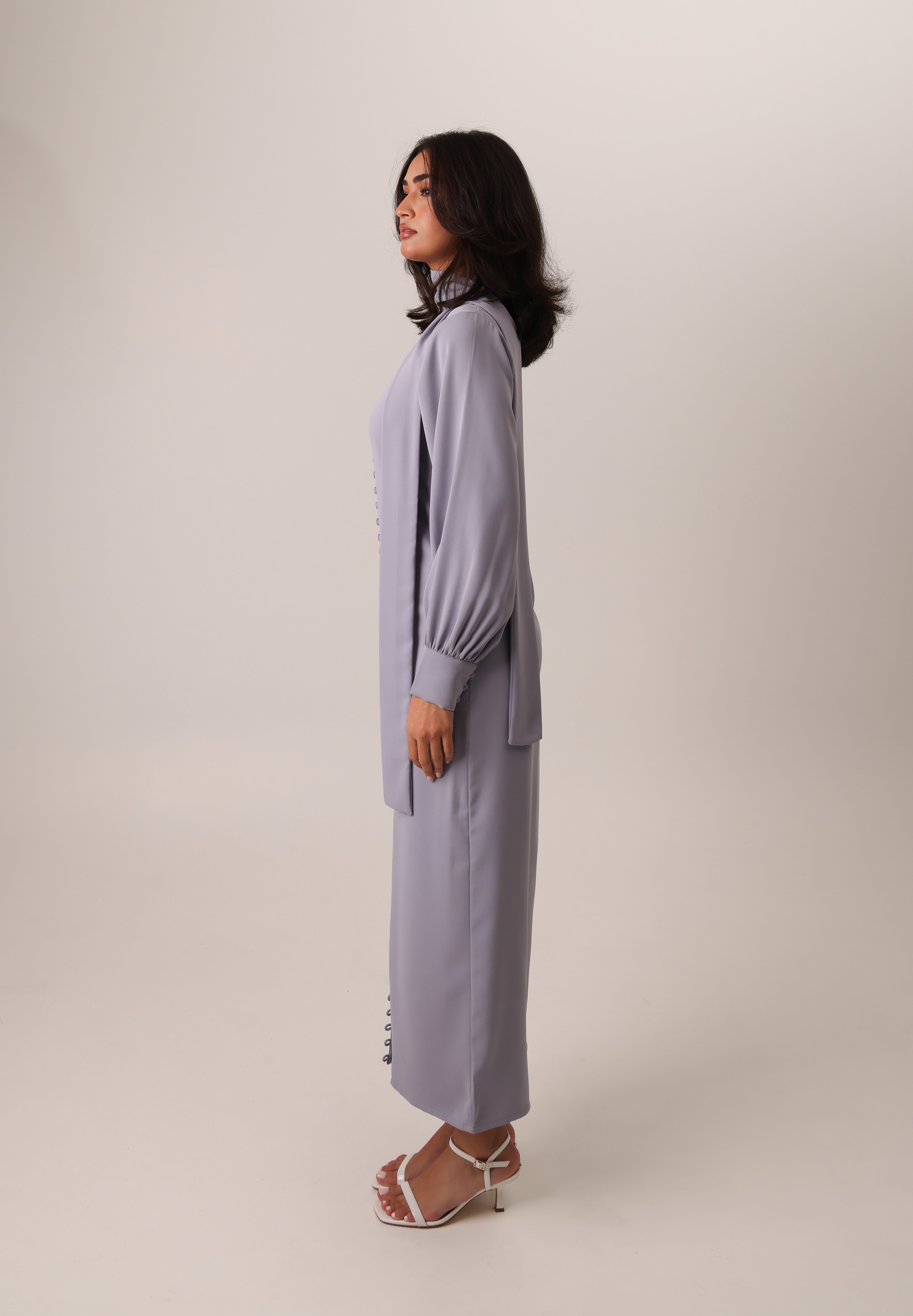 buttoned-crepe-kaftan-dress-grey-belt-1