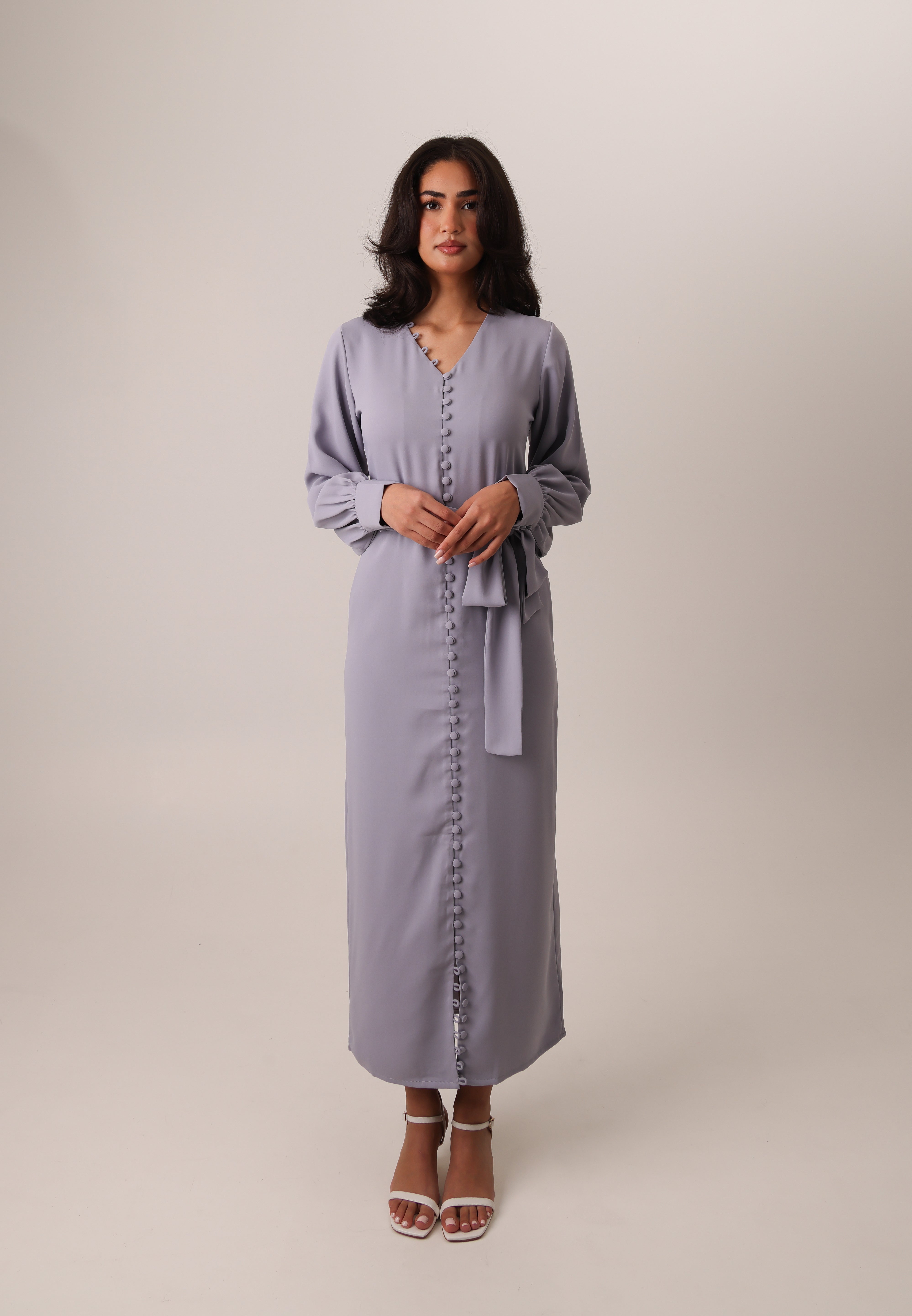 buttoned-crepe-kaftan-dress-grey-belt-2