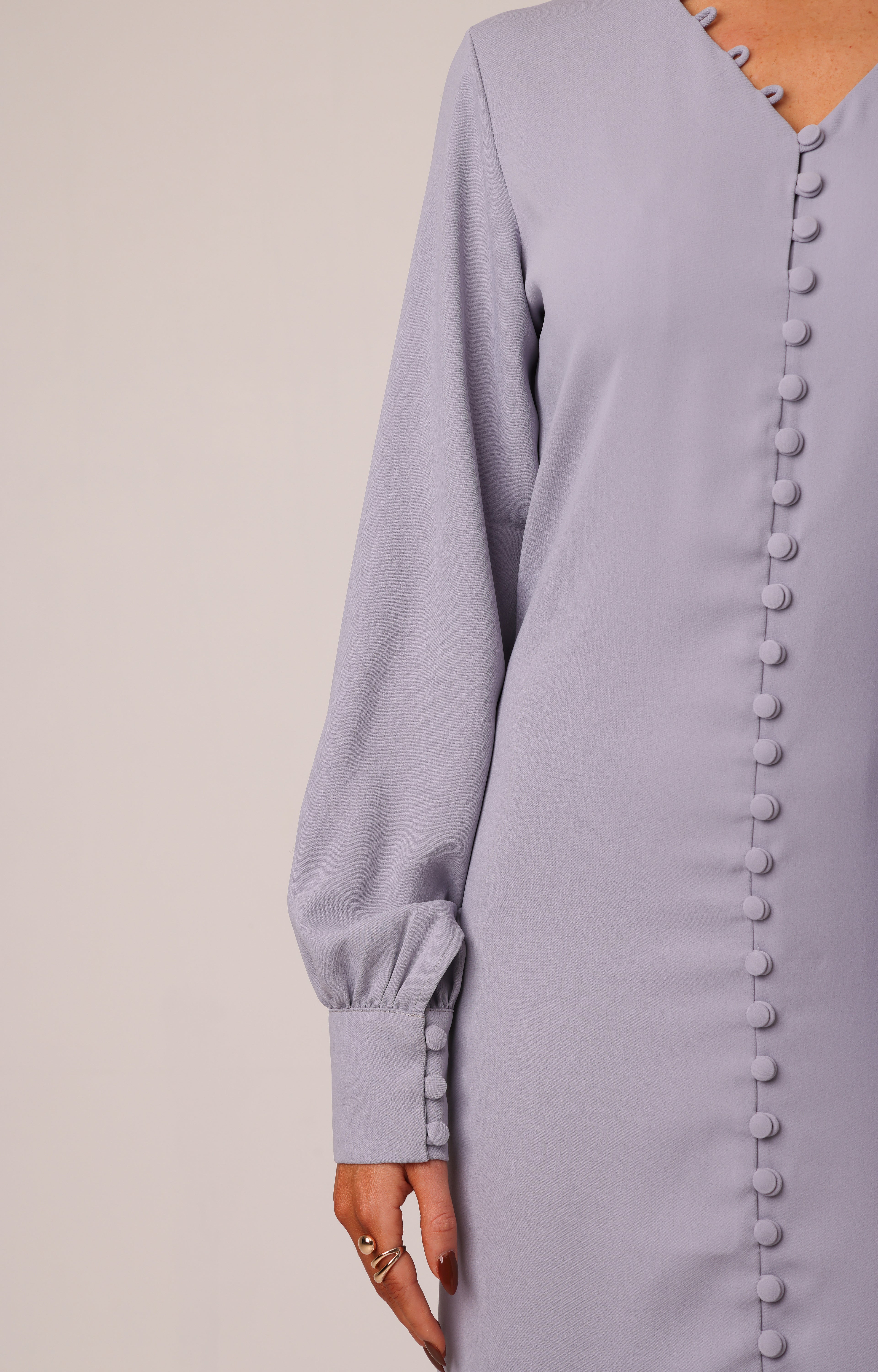 MAXIDRESS_BUTTONED_MODEST_MODESTWEAR_LONGSLEEVE_VNECK_NOTSEETHROUGH_PREMIUMFABRIC