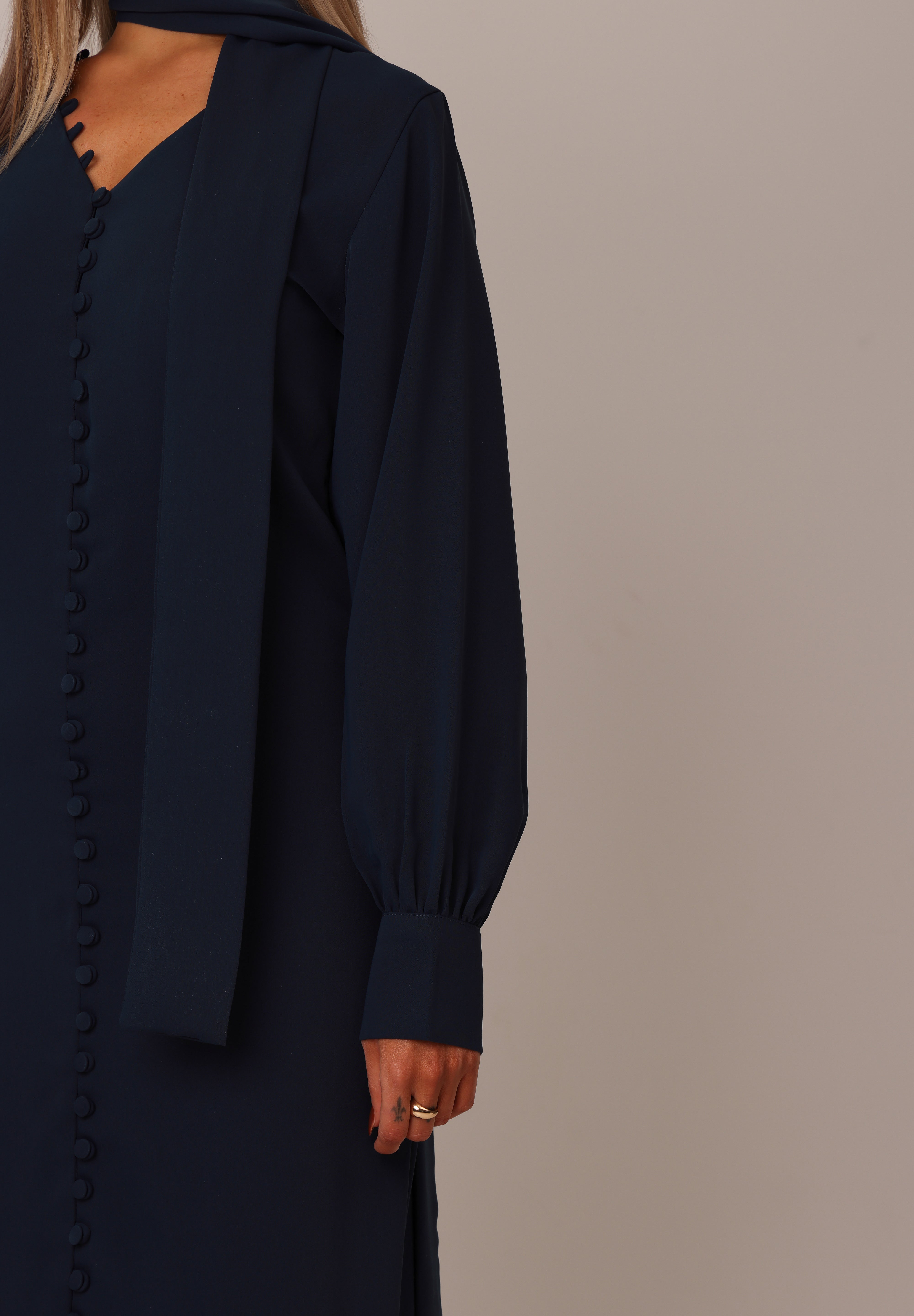 buttoned-crepe-kaftan-dress-navy-royal-4