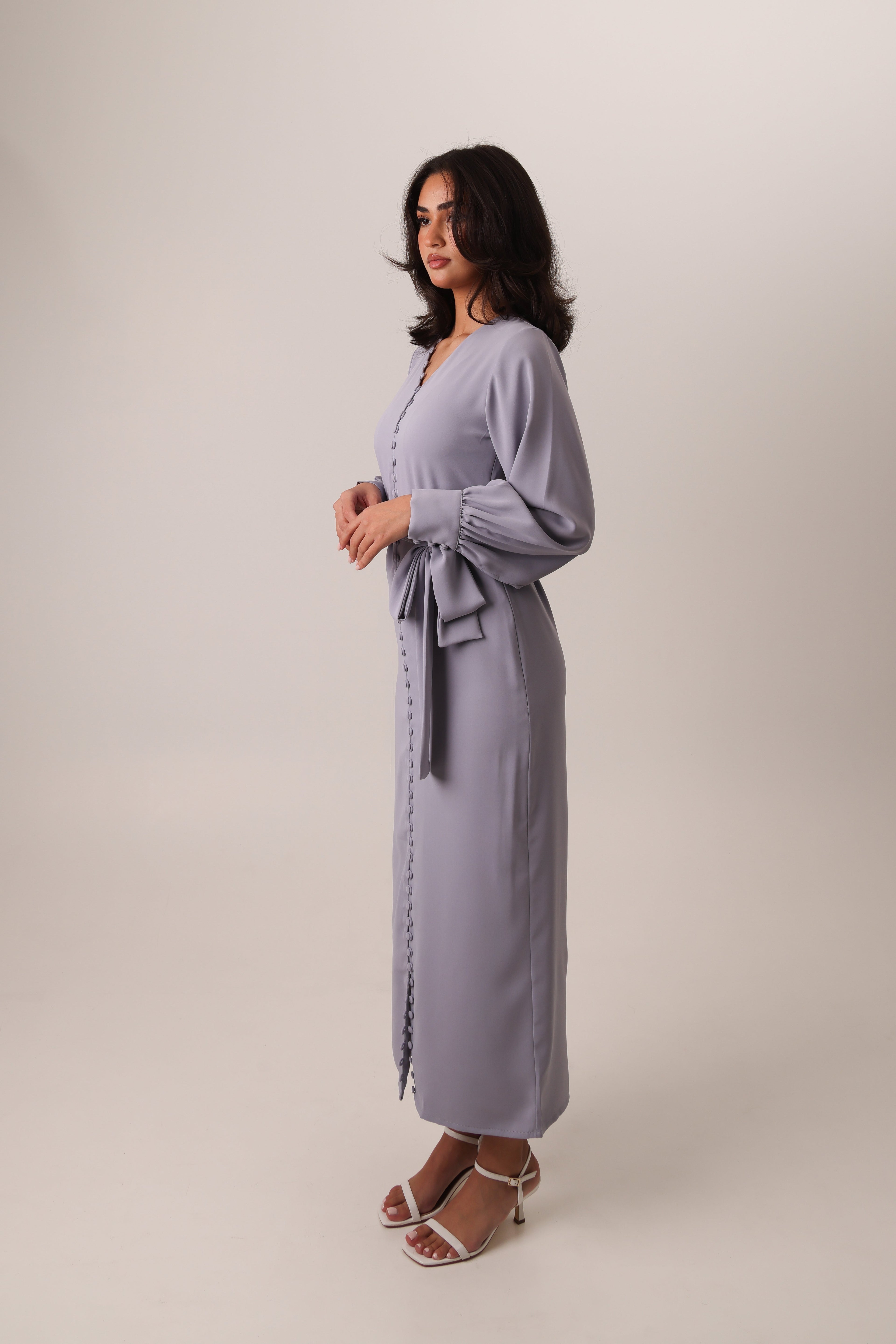 Lilac Noura silky buttoned maxi dress – look 4